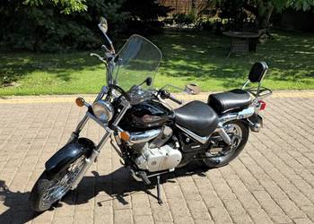 Suzuki Intruder 125