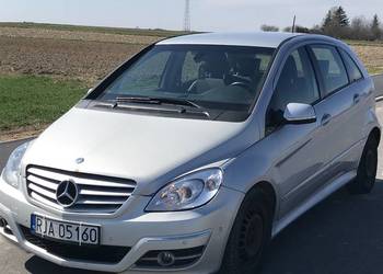 Mercedes B