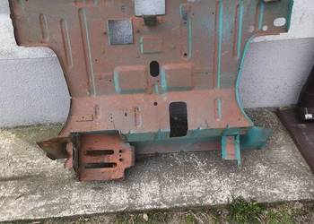 Fiat 126p podłoga bagażnika