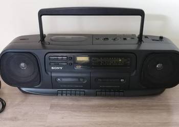 Radiomagnetofon z CD Sony Mega Bass