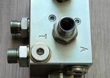 KK012740 nowa kostka hydrauliczna 3 /8" oryginał Kverneland