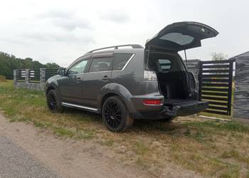 Sprzedam Mitsubishi Outlander Polift 2.0 150 Klima,Skóry,19 alufelgi,Dvd Tv
