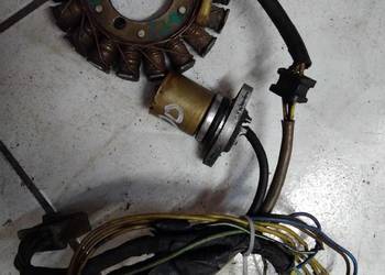 Kawasaki GPZ 400 Iskrownik stojan alternator prądnica uzwoje