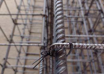 Gotowe zbrojenie, siatka , stal zbrojeniowa, strzemiona budowlane