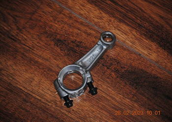 korbowód W26 briggs stratton  silnik 625 650 675 ohv
