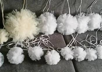 Pompony tiulowe z tasiemkami, ozdoba weselna + jeden pompon GRATIS