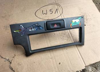 NISSAN PRIMERA P11 P 11 LIFT UCHWYT KIESZEŃ RAMKA RADIA WŁĄCZNIK AWARYJNYCH