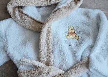 Szlafrok dziecięcy ciepły z kieszeniami Kubuś Puchatek 98