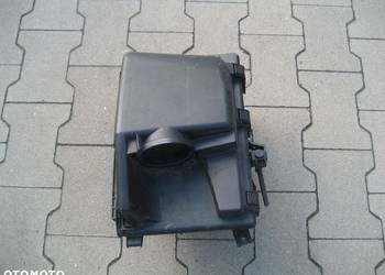 VOLVO S60 V70 S80 lift 2,4 TDI 163km obudowa  FILTR POWIETRZA 8626061