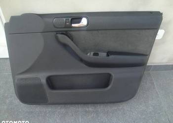 TAPICERKA PRAWY PRZÓD AUDI A3 8L FL HB 8L4863380