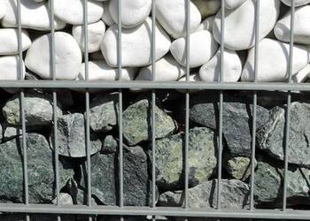 Kamień do Gabionu Zielony Gabion Ogrodzenie z gabionu Grys Biała Marianna