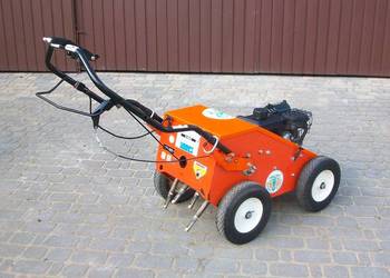 Aerator rurkowy Billy Goat - wertykulator