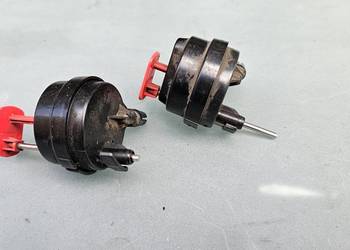 Siłownik klapki wlewu paliwa mercedes w210