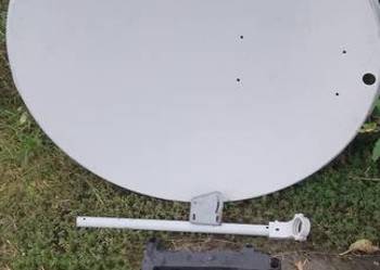 Antena satelitarna