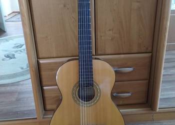 Sprzedam gitarę klasyczną