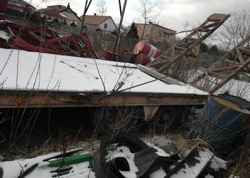 Przyczepa ciężarowa, przyczepa rolnicza z najazdami